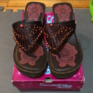 Somethin Else by Skechers